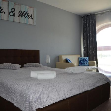 Hotel Tenis Chrzastowice Luaran gambar